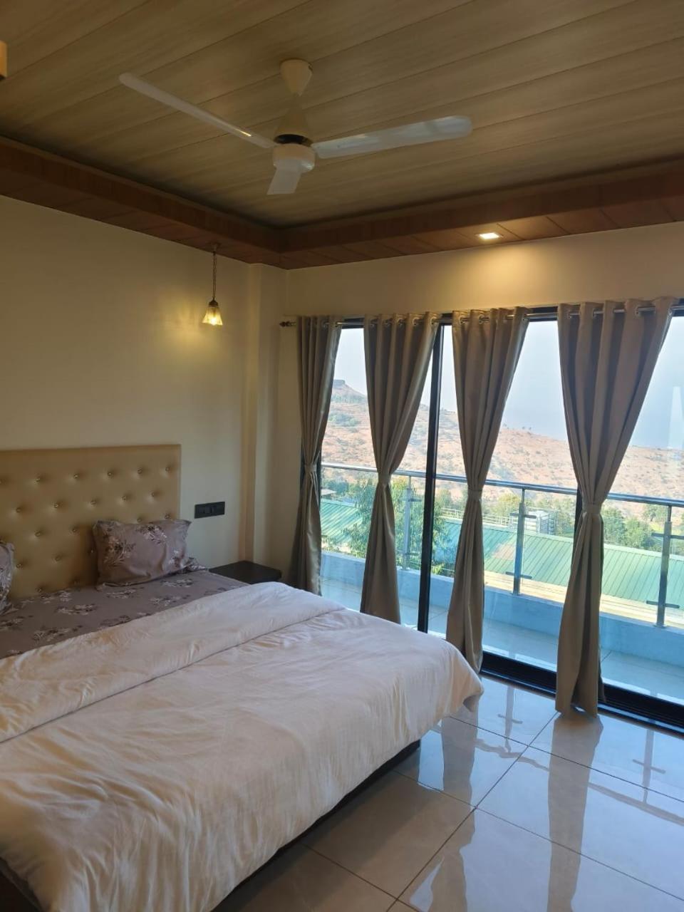 The Grange Lake View Panchgani Exterior photo